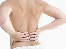 Bệnh đau lưng liên quan đến thói quen hút thuốc