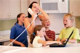 8h25' sáng là thời gian stress nhất với các bà mẹ