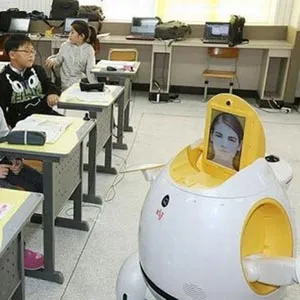 Hàn Quốc thí điểm dùng robot giảng dạy tiếng Anh