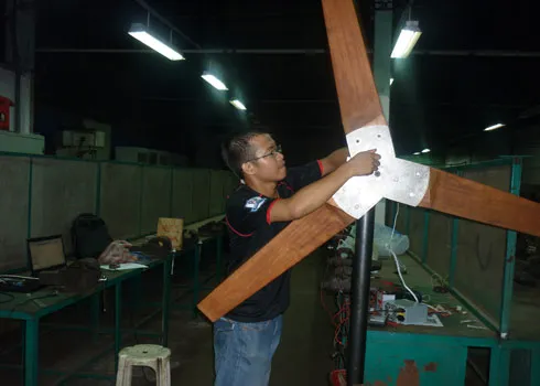 Máy phong điện tự chế cho người vùng sâu