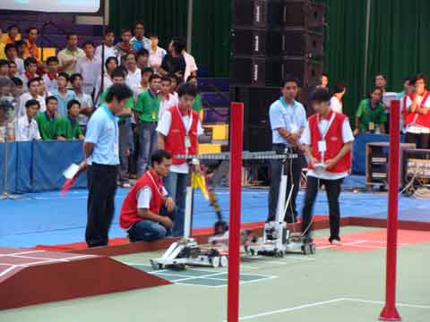 Chung kết Robocon 2011: Hứa hẹn gay cấn