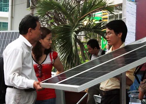 Thi thiết kế xe chạy năng lượng mặt trời