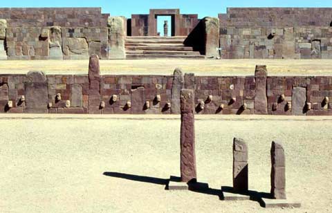 Bí ẩn về Sacsayhuaman và Tiahuanaco thần bí