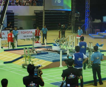 Khởi tranh Robocon 2012 khu vực miền Trung- Tây Nguyên