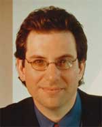 'Kẻ khủng bố máy tính' dạy cách tránh bị tấn công