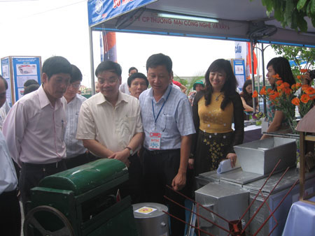 Khai mạc TechDemo 2012: chuyển giao hợp đồng giá hơn trăm tỷ đồng