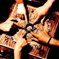 Sáng tỏ bí ẩn bàn cầu cơ