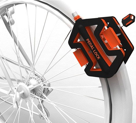Khóa xe đạp tích hợp với pedal