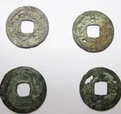 Những phát hiện khảo cổ 2012 - Chum tiền cổ ở Tuyên Quang