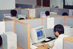 Máy tính để bàn trong hoạt động kinh doanh của DN vừa và nhỏ