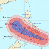 Bão Bopha đang hoạt động mạnh ở gần Biển Đông