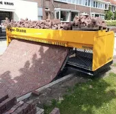 Máy "dệt" được gạch