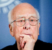 Giải thưởng mang tên Peter Higgs