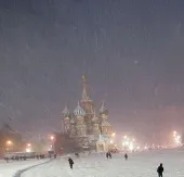 Moscow hứng tuyết rơi dày nhất một thế kỷ