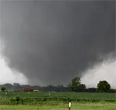 Lốc xoáy Oklahoma mạnh hơn bom nguyên tử Hiroshima