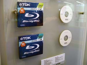 Đĩa trắng Blu-ray bắt đầu được xuất xưởng