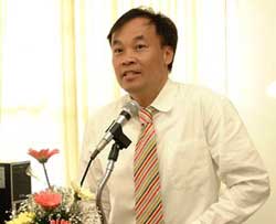 Công bố chương trình 