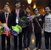 Việt Nam giành hai huy chương vàng Olympic Vật lý quốc tế