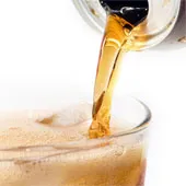 Cảnh báo: Đừng cho trẻ uống nước ngọt