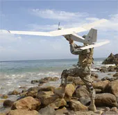 Máy bay không người lái bay 9 giờ liên tục