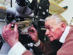 Lennart Nilsson: Nhà nhiếp ảnh của cõi vô minh