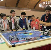 Việt Nam tham dự cuộc thi robot quốc tế