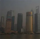 Sương mù, khói bụi bao trùm Trung Quốc