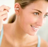 Điều cần biết khi lấy ráy tai
