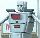 Robot thay thế cảnh sát và đèn giao thông