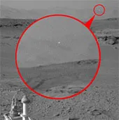Nghi vấn UFO bay lên rồi hạ cánh xuống sao Hỏa?