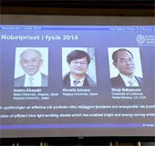 Nhà khoa học Nhật Bản đoạt giải Nobel Vật lý 2014