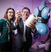 Áo lót có thể tự siết chặt, nới lỏng theo chuyển động của ngực