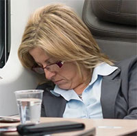 Tác hại lâu dài khi thiếu ngủ thường xuyên