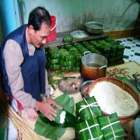 Hướng dẫn gói bánh chưng cực đẹp và chuẩn nhất
