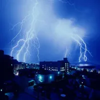Cấp cứu người bị sét đánh