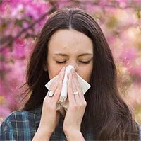 Lý giải nguyên nhân một số người hắt hơi khi nhìn thẳng vào mặt trời