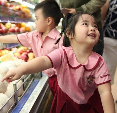Bóc mẽ cách xếp hàng hóa