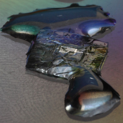 Mỹ nghiên cứu máy bay không người lái tự tan chảy và biến mất