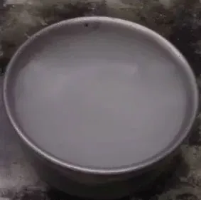 Điều "kì lạ" xuất hiện khi xăng và nitơ lỏng gặp nhau