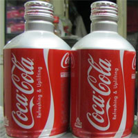 1 lon Coca Cola đã làm gì với cơ thể bạn trong 1 giờ?