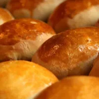 Nếu biết làm bánh mì phức tạp đến thế, bạn sẽ thay đổi hoàn toàn cái nhìn về nó