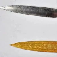 Lưỡi dao găm nạm vàng của vua Tut chế từ thiên thạch