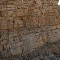 Dãy đá cổ ở Oman tiết lộ vì sao sự sống phục hồi chậm trên Trái đất