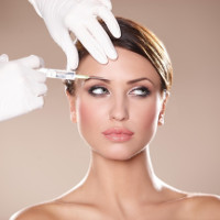 Tiêm Botox có thể gây tê liệt các cơ quan thần kinh