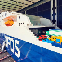 Tàu biển ba tấn xếp bằng lego lập kỷ lục thế giới