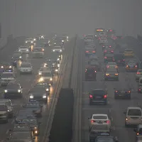 Trung Quốc đã "giải cứu" người dân khỏi ô nhiễm không khí bằng cách nào?