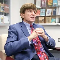 "Giáo sư tiên tri" dự đoán Trump sẽ bị phế truất