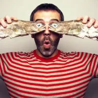 Hội chứng "nghiện nói đùa" - dấu hiệu của căn bệnh đáng lo ngại