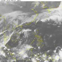 Áp thấp nhiệt đới suy yếu, các tỉnh Bắc Bộ có mưa dông rải rác