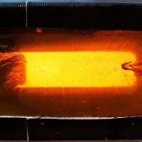 Điều gì xảy ra bên trong tên lửa khi cất cánh?